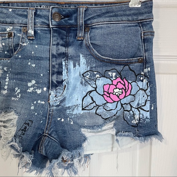 AEO VINTAGE HIGH RISE FESTIVAL SHORT - Picture 5 of 11